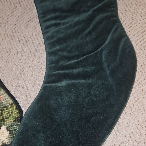 Vintage Needlepoint Christmas Stockings With Velvet Back - Picture 5 of 6